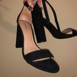 Merona plain black heels, brand new, never worn